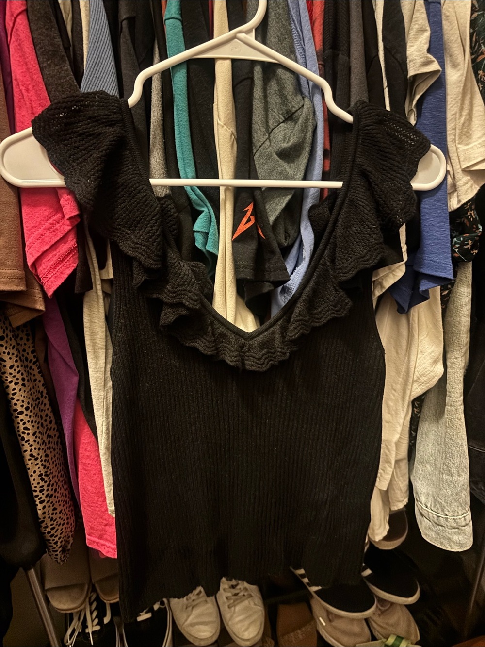 GAP Black Ruffle Ribbed Tank Top